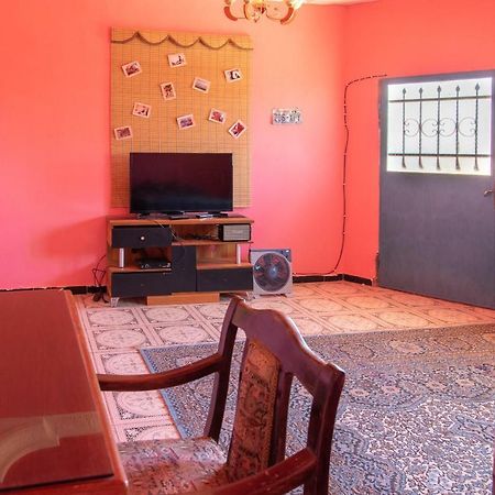 Bedouin Pink Ecohouse Wadi Musa Exterior photo