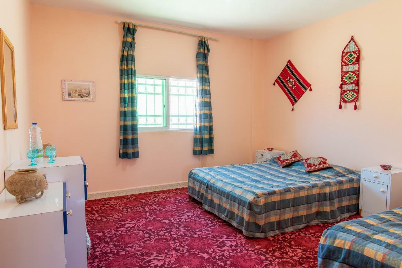 Bedouin Pink Ecohouse Wadi Musa Exterior photo